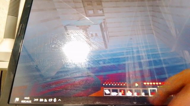 играю на компьютере в Minecraft