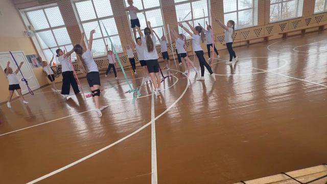 под держите лайком мы старались😫