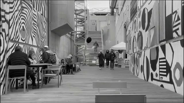 461. Видео с искусственным интеллектом, сделанное с помощью Midjourney и Luma DreamMachine