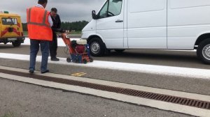 Демаркировка двухслойной термопластиковой разметки на МКАД, LATOKHO DM 300 G [архив 2018 г.]