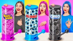 24 часа едим еду одного цвета Челлендж # Война пранков от Bubba DO Challenge