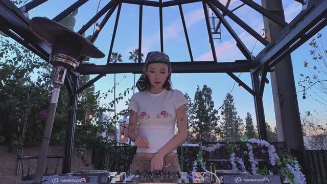 Kira X - 2026 House Mix ｜ Into The Night - Dusk Grooves