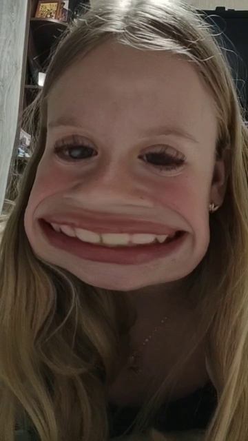 Кто играет в адопт ми