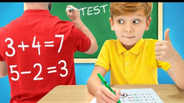 Майкл показывает, что знания, полученные в школе, — это самое важное