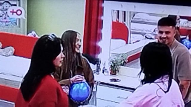 Дом 2 Новенькая