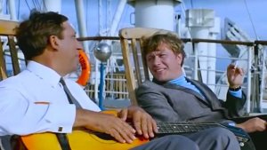 Песня "Праздник ВВС" от Евгения Миронова