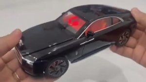 Машинки для детей и малышей. Распаковка машинки. Модель - Rolls-Royce