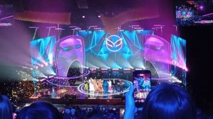 Шоу маска жираф финал в кремле