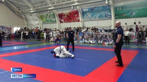 В Топках прошли соревнования по рукопашному бою среди юношей и девушек от 12 до 17 лет