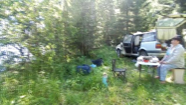 Кадр из В.Ф. РЫБАЛКА  НА  РЕКЕ  ВЫЧЕГДА-2. Постановка  Александра  Белых.