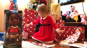 Кукла Беби Бон -  Приключения на новый год и Много Подар