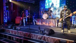 БАТИНА БАСУХА-Люди Zombie!