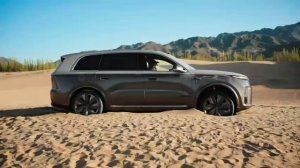 Чем может быть полезна продвинутая подвеска нового Lixiang L9 Livis, часть 2

Например, тем, что мож