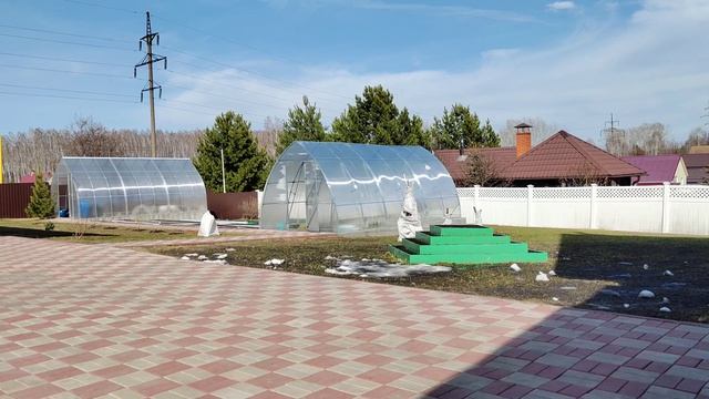 Погода отличная👍😊Обрезала Розы, Гортензию. Наконец то дождались тепла😊❤