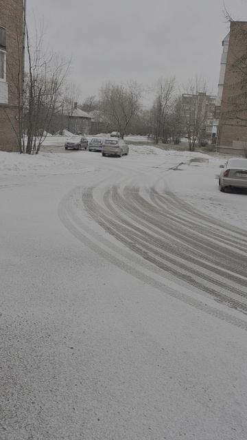 опять зима 9 апреля