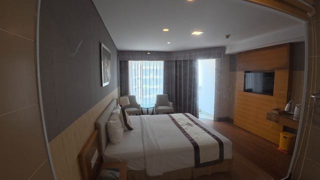 Вьетнам. Нячанг 14.04.2026. Краткой обзор номера категории Делюкс в отеле Dendro Gold 4*.