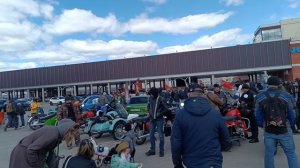 Склейка коротких видео с выставки старых машинок в Твери