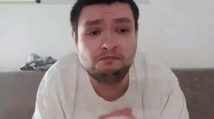 Руслан Гительман нам порой приходится 2-3 дня жить на 200-300 р.Боже упаси меня от машины.