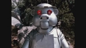 Железный болван! Фрагменты из фильма "Тайна железной двери". 1971 г.