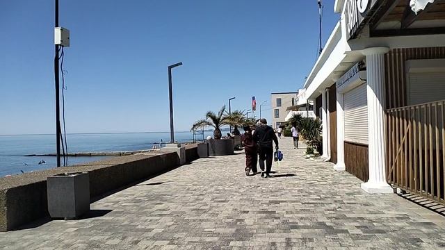 В Адлере сегодня очень тепло. 26.04.2026. Температура воздуха +20