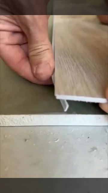 Откосы из кварцвинила 👍

Учимся отделывать откосы у окна с помощью кварцвинила