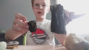 минералы и горные породы из деревни Залесная