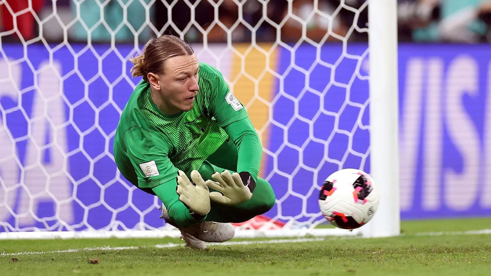 Сборная России по футболу 5 июня сыграет с Буркина-Фасо. Хуан Карседо и Матвей Сафонов.