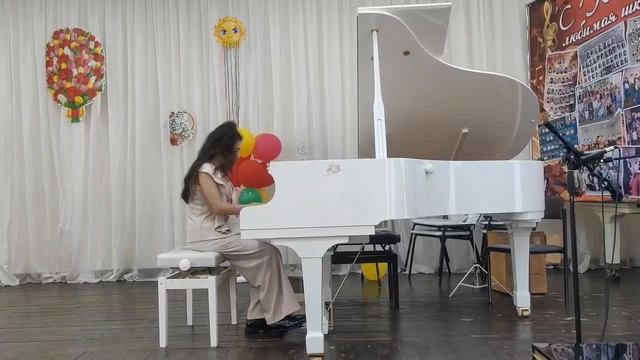 Манасян Арина-У. Гиллок «Фламенко»