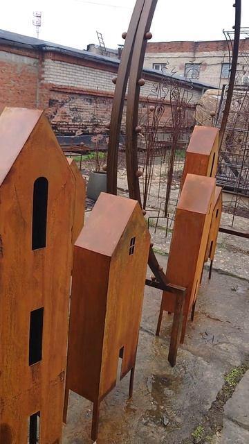 Видео от Кузница Qgarden