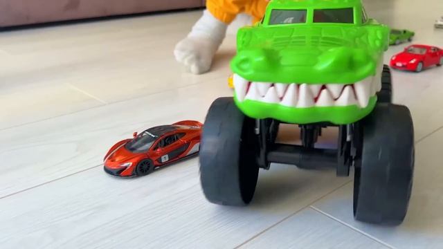 Марк и проблемы с его новой машиной