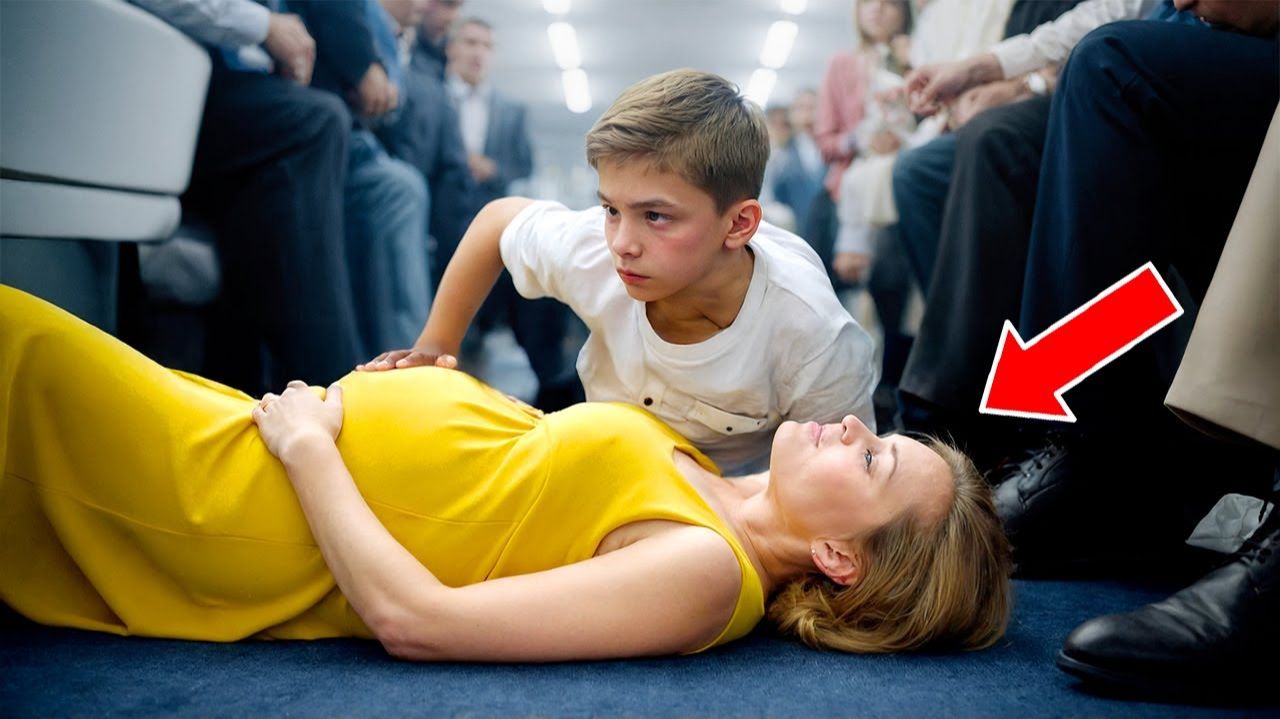 Мальчик спас беременную жену миллионера в полёте — его просьба довела миллионера до слёз...