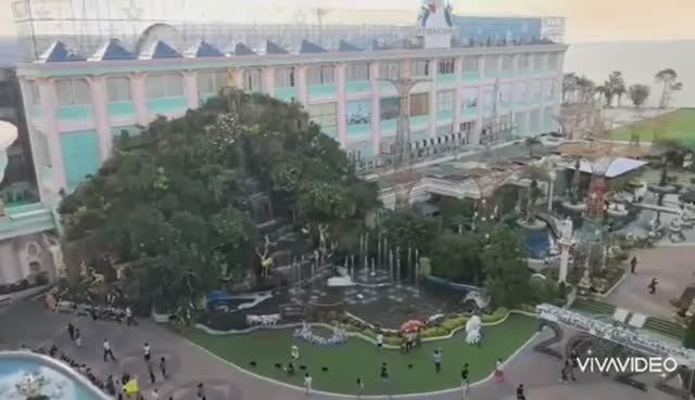 ТАЙЛАНД. ПАТТАЙЯ. ДВОРЕЦ  КУРИНОГО  КОРОЛЯ.