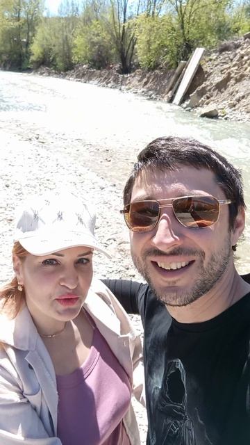 Наконец-то вышли с женой на природу!