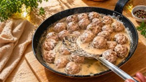 Нежнейшие фрикадельки в сливочном соусе. Самый вкусный ужин за 10 минут на всю семью