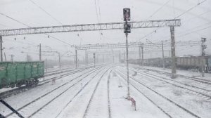 Зима вернулась.