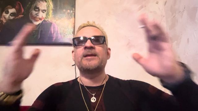 99% мужчин проживают не свою жизнь в отношениях