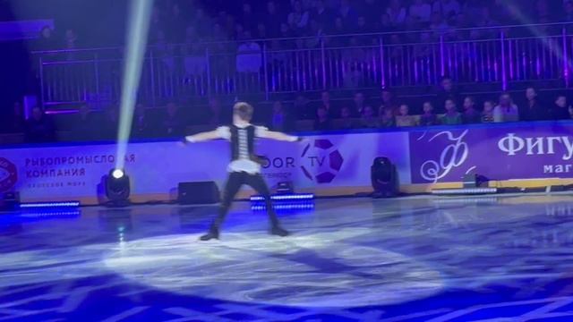 Андрей Мозалев на шоу Э.Тутберидзе 26.04.26