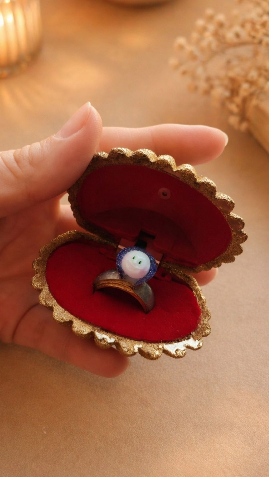 Поющее кольцо из десятого королевства.