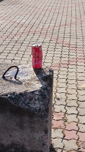 бьем бутылку