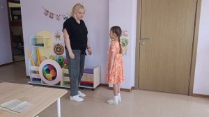 Игра «Два самоцвета» с детьми в садике
