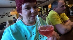 Напились,  наелись и домой...