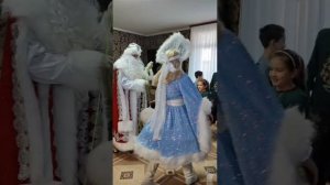 дед мороз и снегурочка 25-6 год сценарий игры для аниматоров на дом