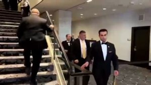 ⚡⚡⚡26.04.2026 Покушение на Трампа,видео с разных ракурсов и с калидоров как всё происходило.