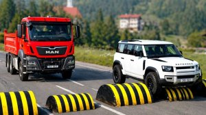 Машинки летают и прыгают! Развивающие мультики Машины помощники. Мультфильмы про машинки