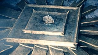 залутали пару частей артефакта в Sons of the Forest | ч12