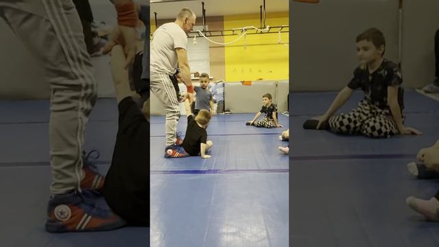 Тренировка по борьбе