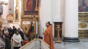 Слово в день жен Мироносиц. Новый угол зрения