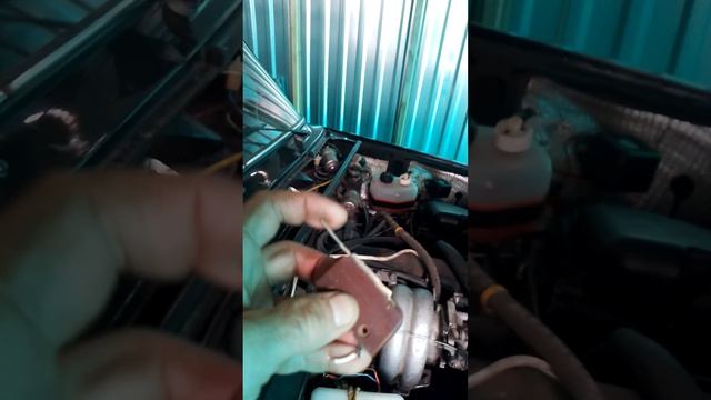 Установка омывателей фар.