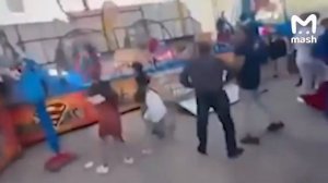 В Испании во время праздника поломался аттракцион.