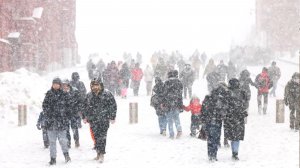 В Москву возвращается зима: арктический холод и снег накроет столицу